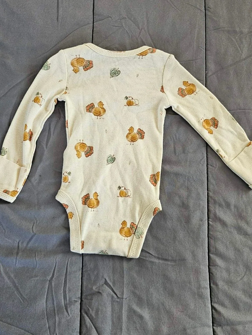 Carters baby bodysuit